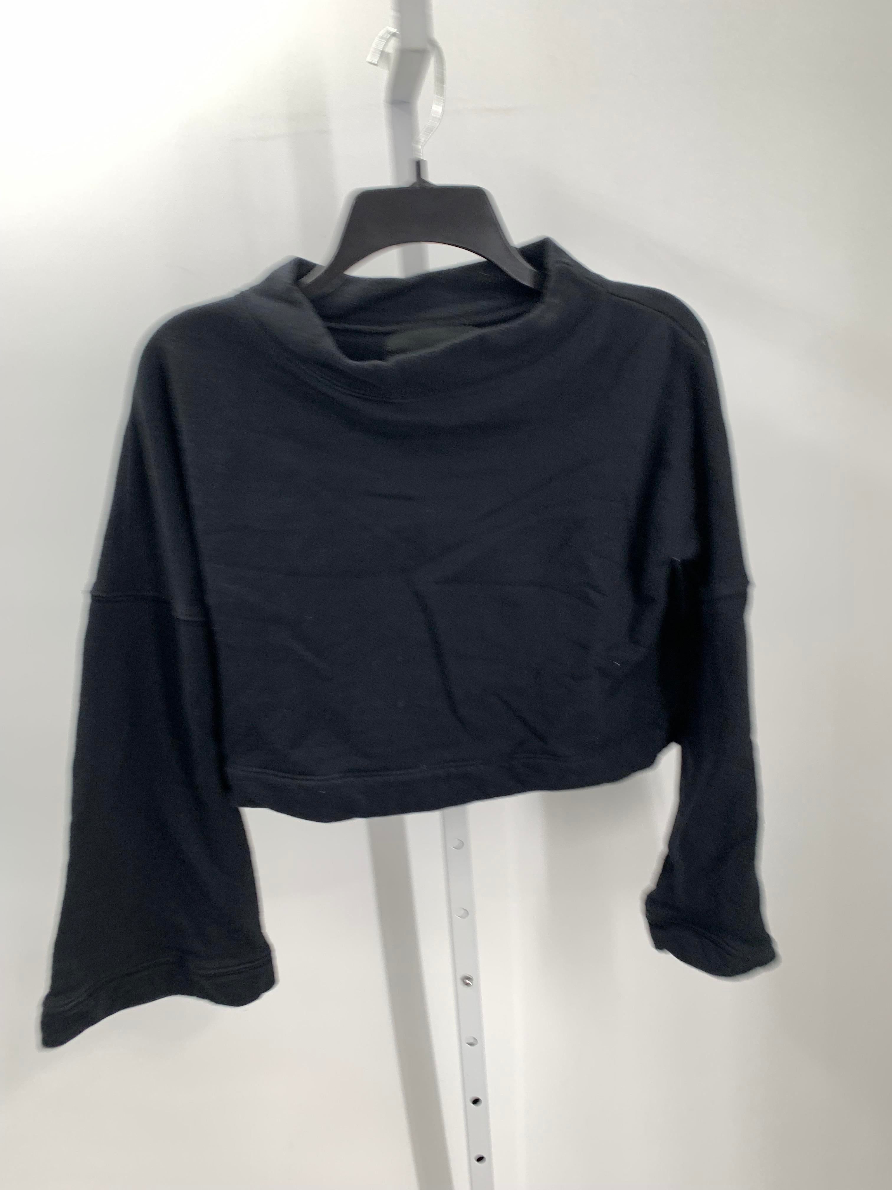 Size Medium Juniors Long Sleeve Shirt