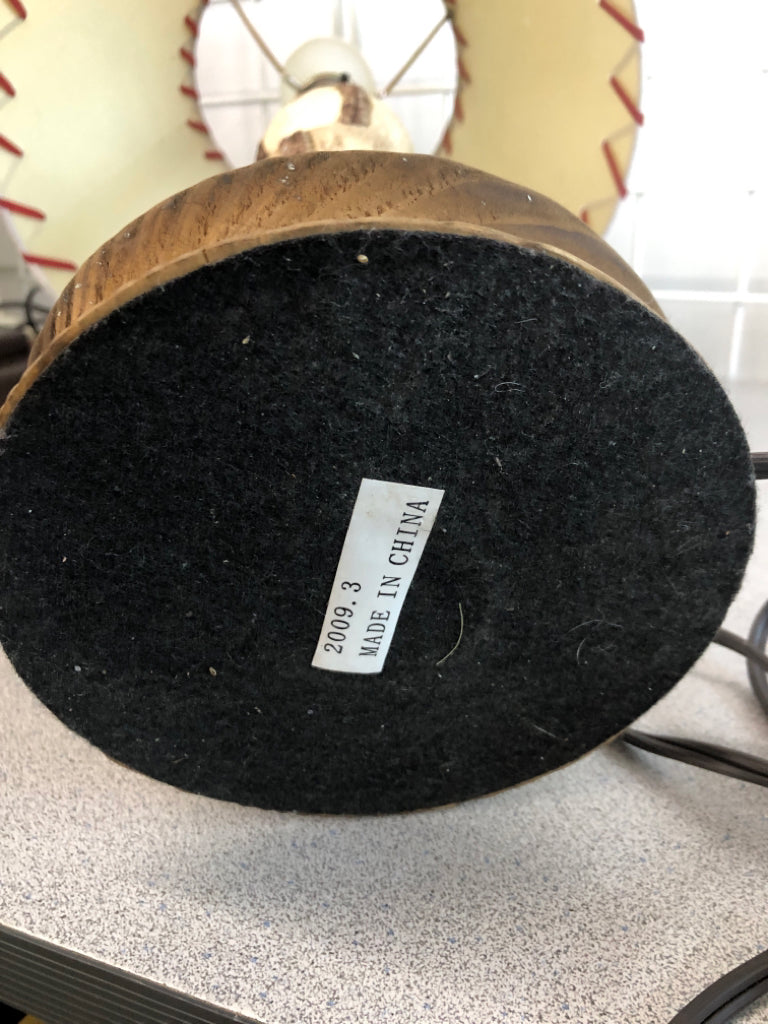 BASEBALL LAMP W/WOOD BASE.