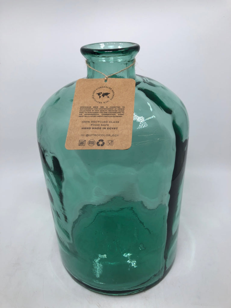 NWT RECYCLED GREEN GLASS VASE.