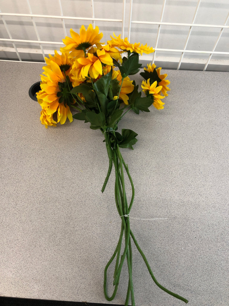 SUNFLOWER BOUQUET.