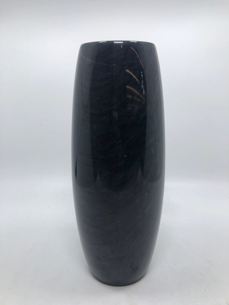 BLACK MARBLE VASE W/ETCHED MOUNTAIN DESIGN.