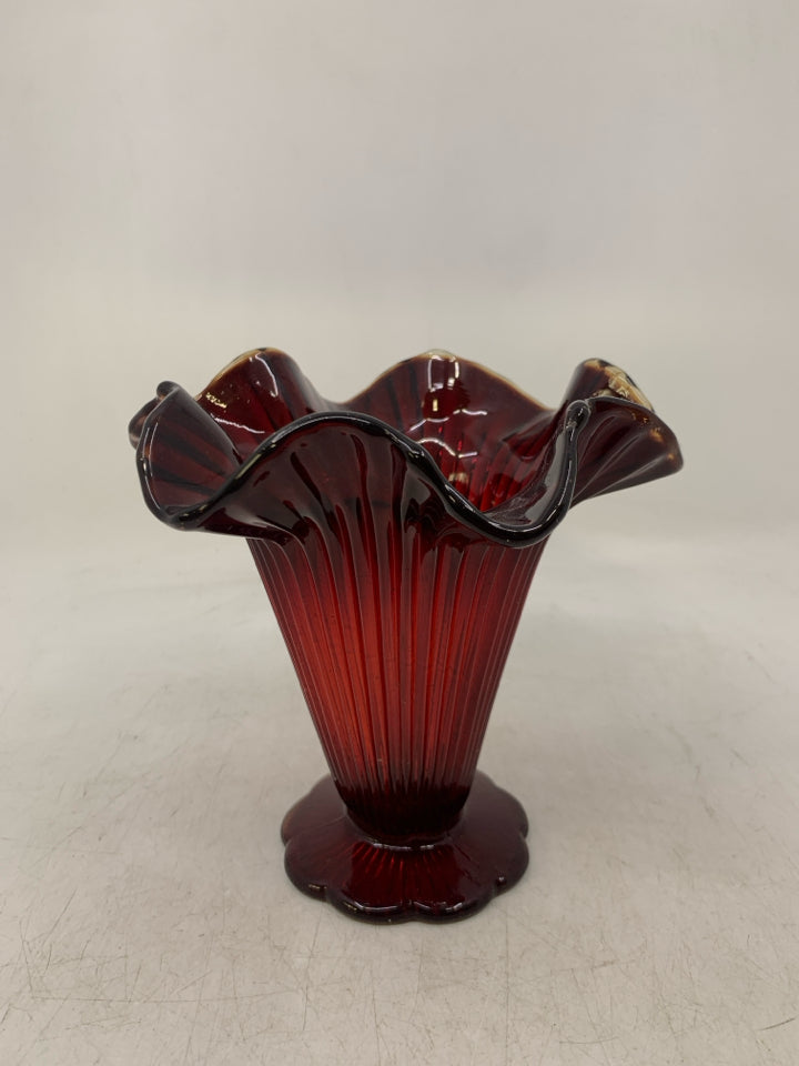 VTG RUFFLE EDGE FLARED VASE.