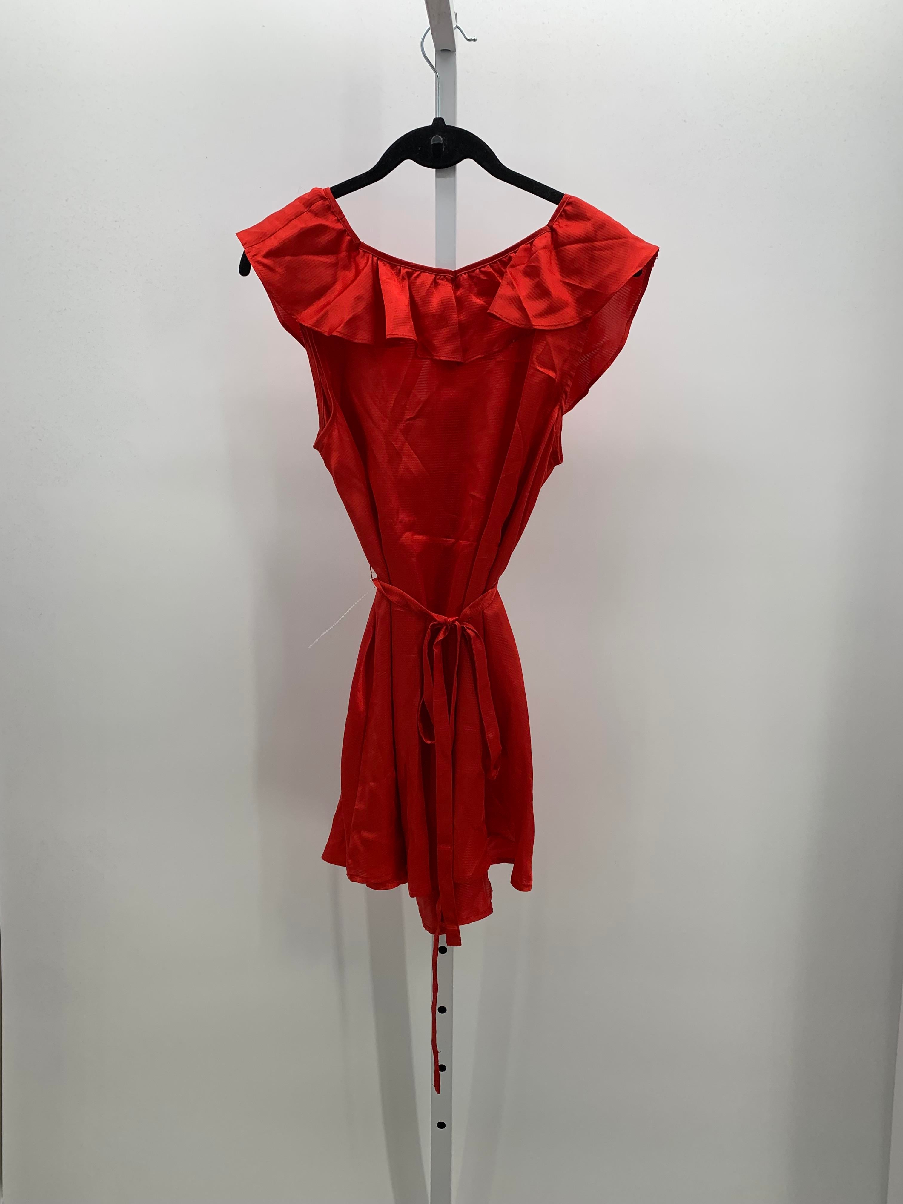 Liz Lange Red Size Medium Maternity Sleeveless Shirt