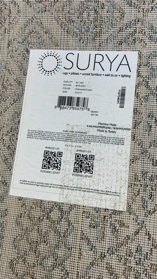 ANTHRACITE/CREAM SURYA RUG.