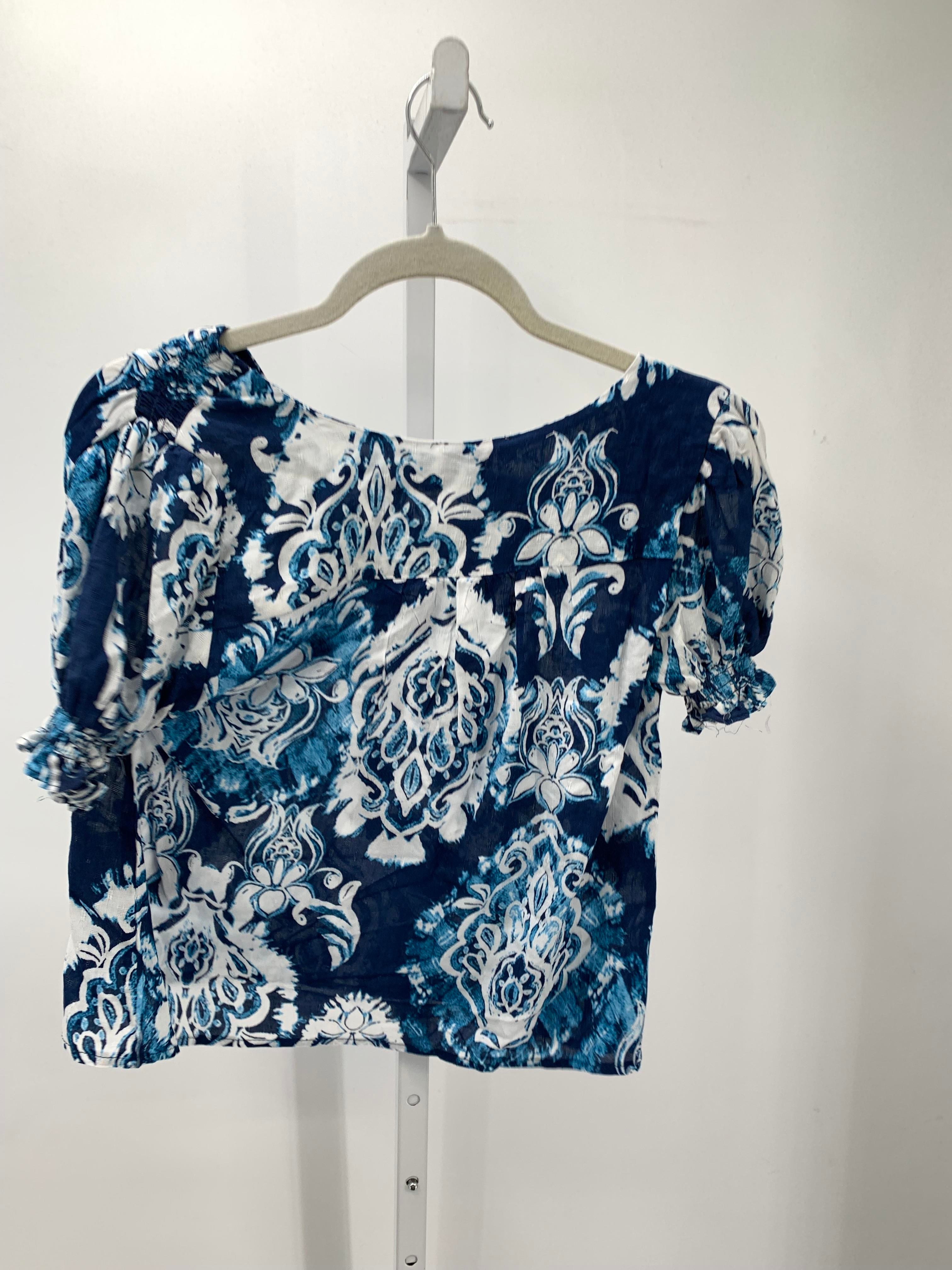 Size X Small Juniors Short Sleeve Shirt