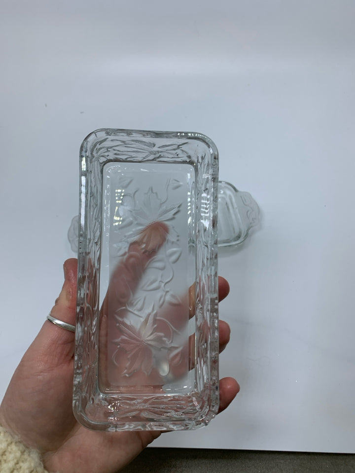 PRINCES HOUSE FANTASIA PATTERN FROSTED BUTTER DISH.