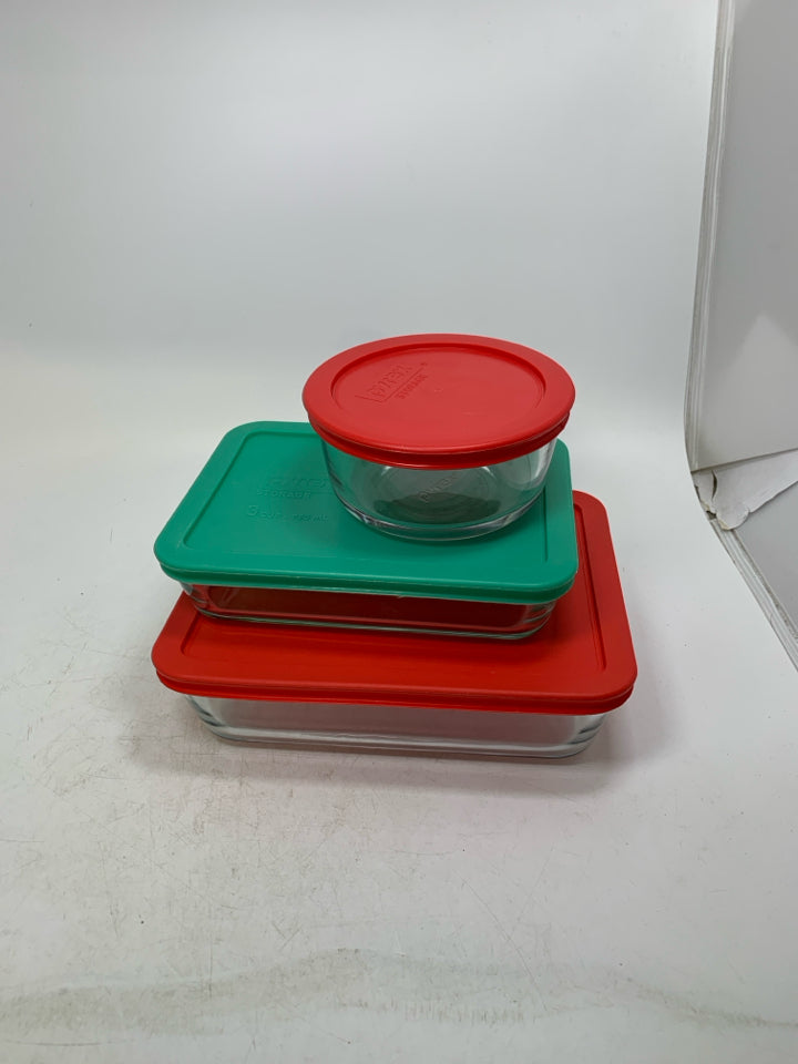 3 GLASS FOOD STORAGE CONTAINERS GREEN/RED LIDS.