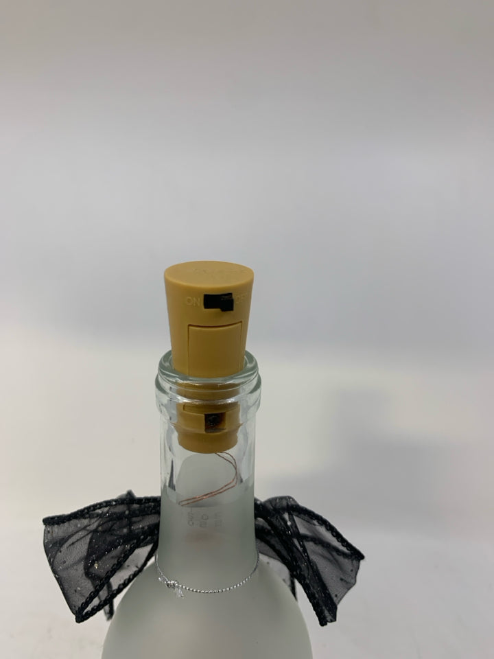 FRIENDSHIP IS LIMITLESS LIGHT UP BOTTLE