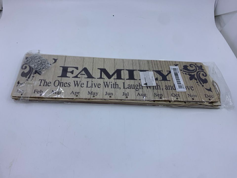 NIP FAMILY BIRTHDAY SIGN.