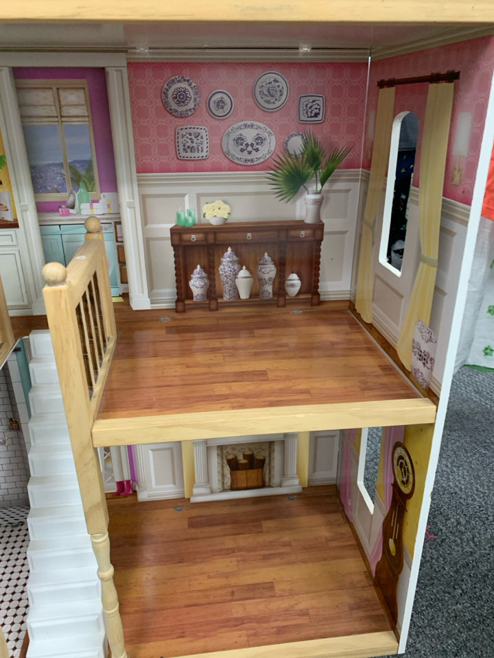 KIDKRAFT SAVANNAH DOLLHOUSE.