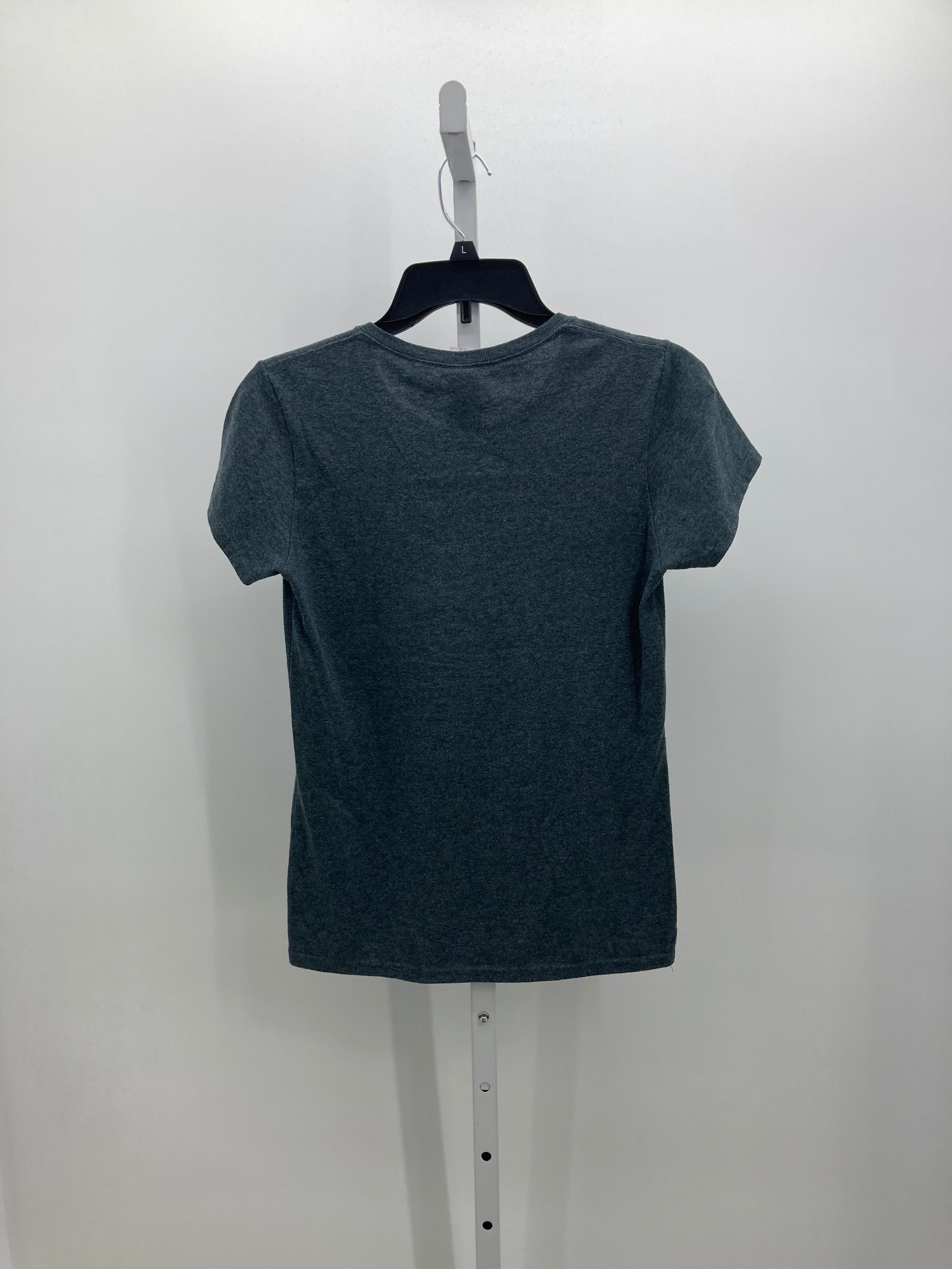 Gildan Size Small Misses Short Sleeve Shirt