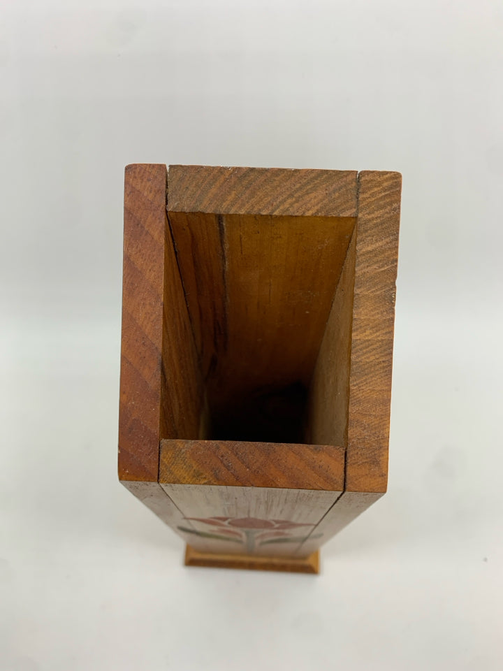 WOODEN VASE W/PAINTED FLOWER DESIGN.