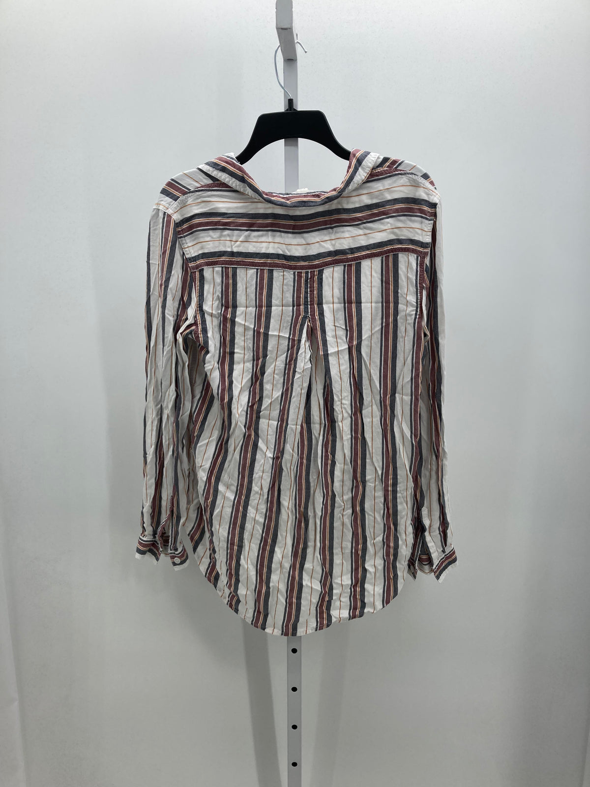 beachlunchlounge Size Large Misses Long Sleeve Shirt