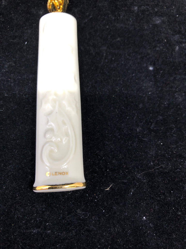 WHITE/GOLD CANDLE ORNAMENT-LENOX.