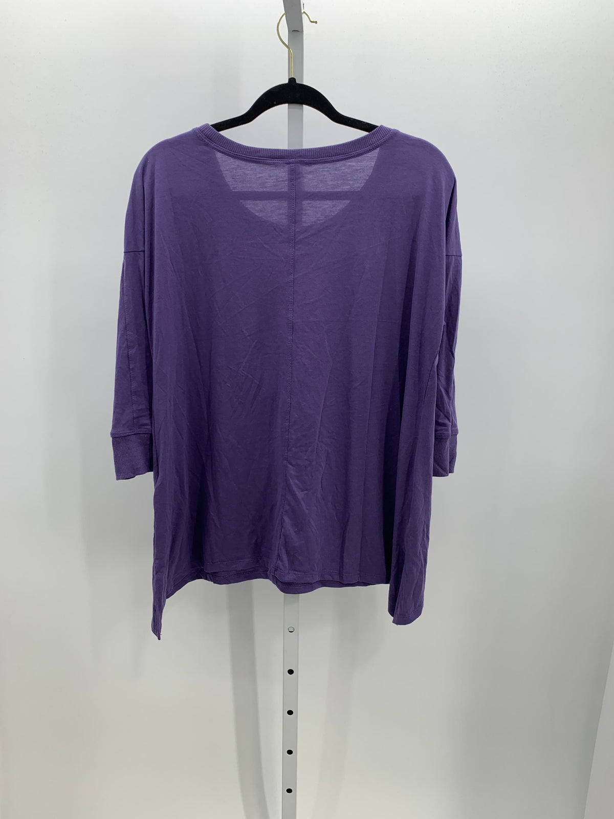 Lularoe Size Medium Misses 3/4 Sleeve Shirt
