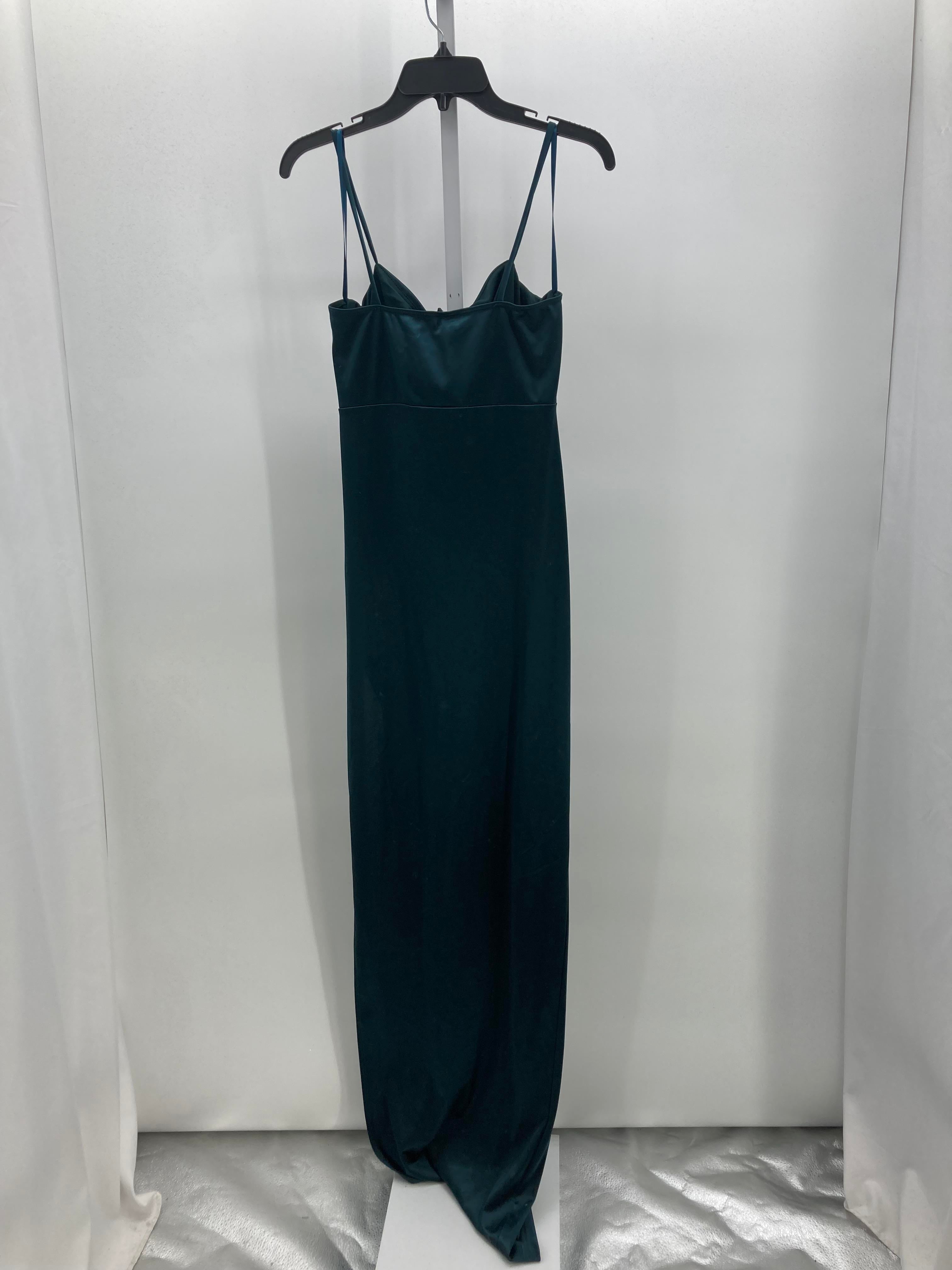 Size Large Juniors Sleeveless Dress