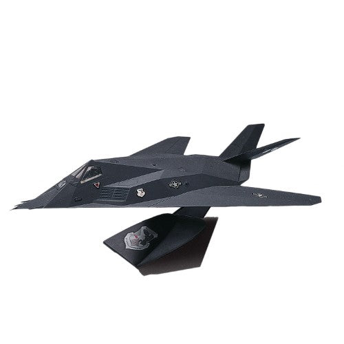 Revell 1:72 F-117 Nighthawk Stealth Fighter Desktop Model Kit -