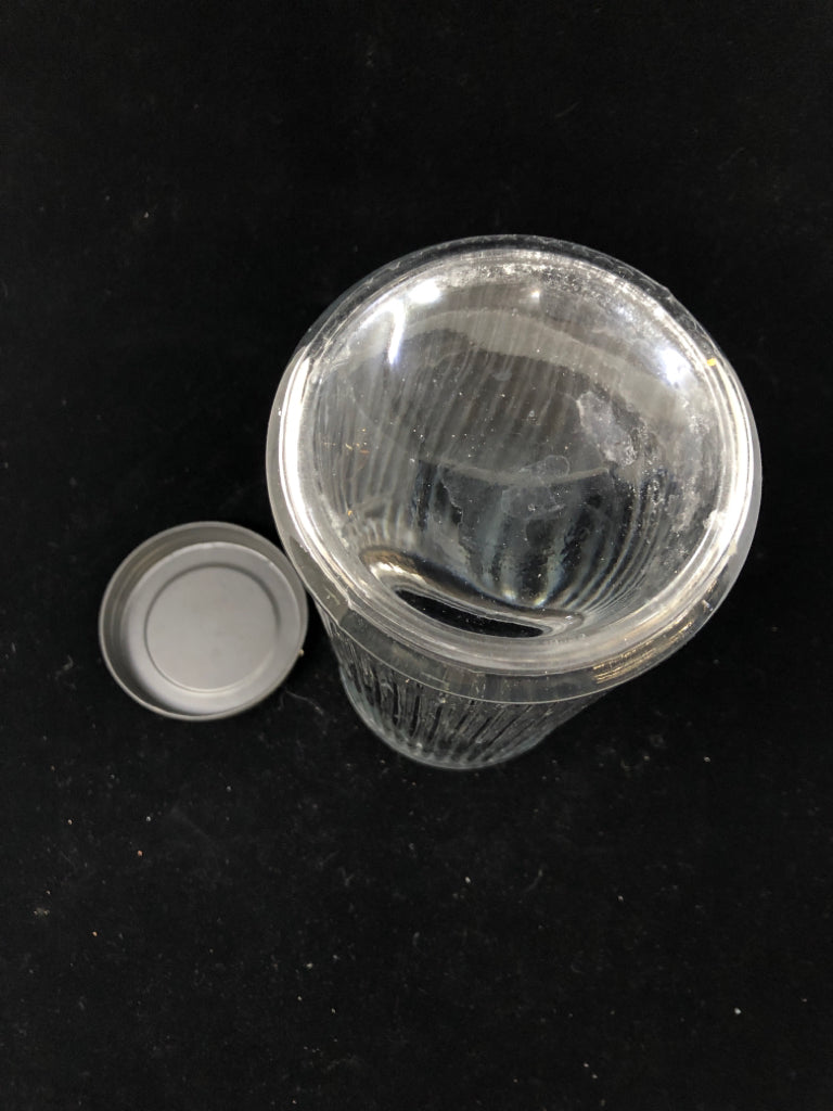 GLASS FLOUR CONTAINER W/GRAY LID.