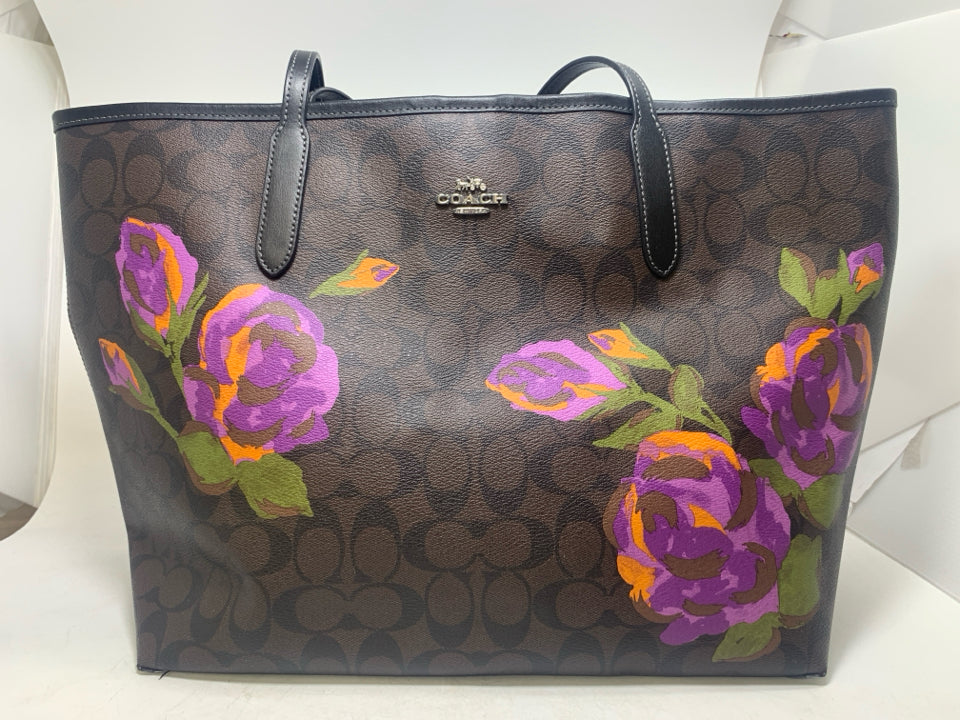 Coach CL420 City Tote in Signature Canvas w/ Rose Print