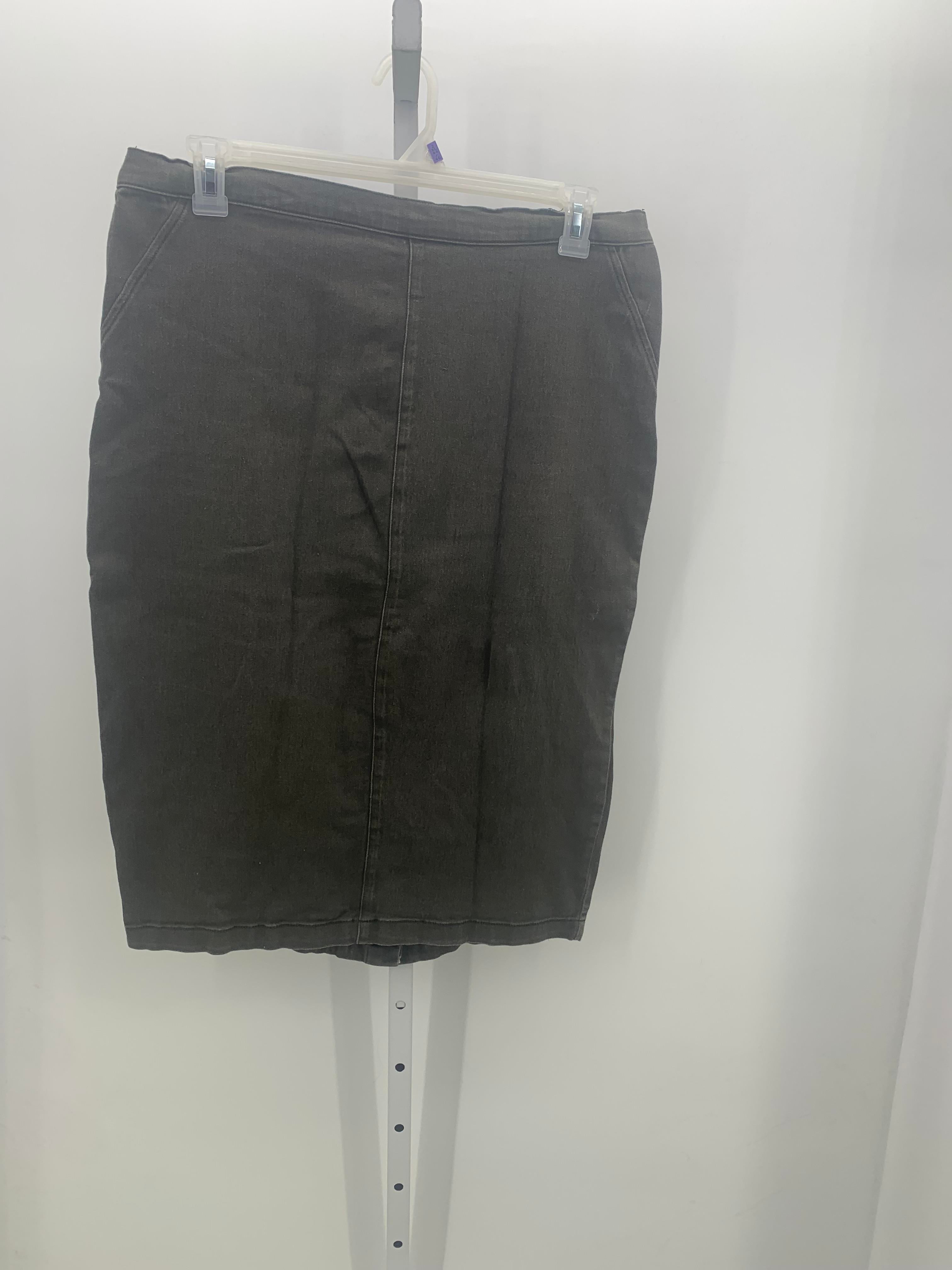 Buffalo Size 14 Misses Skirt