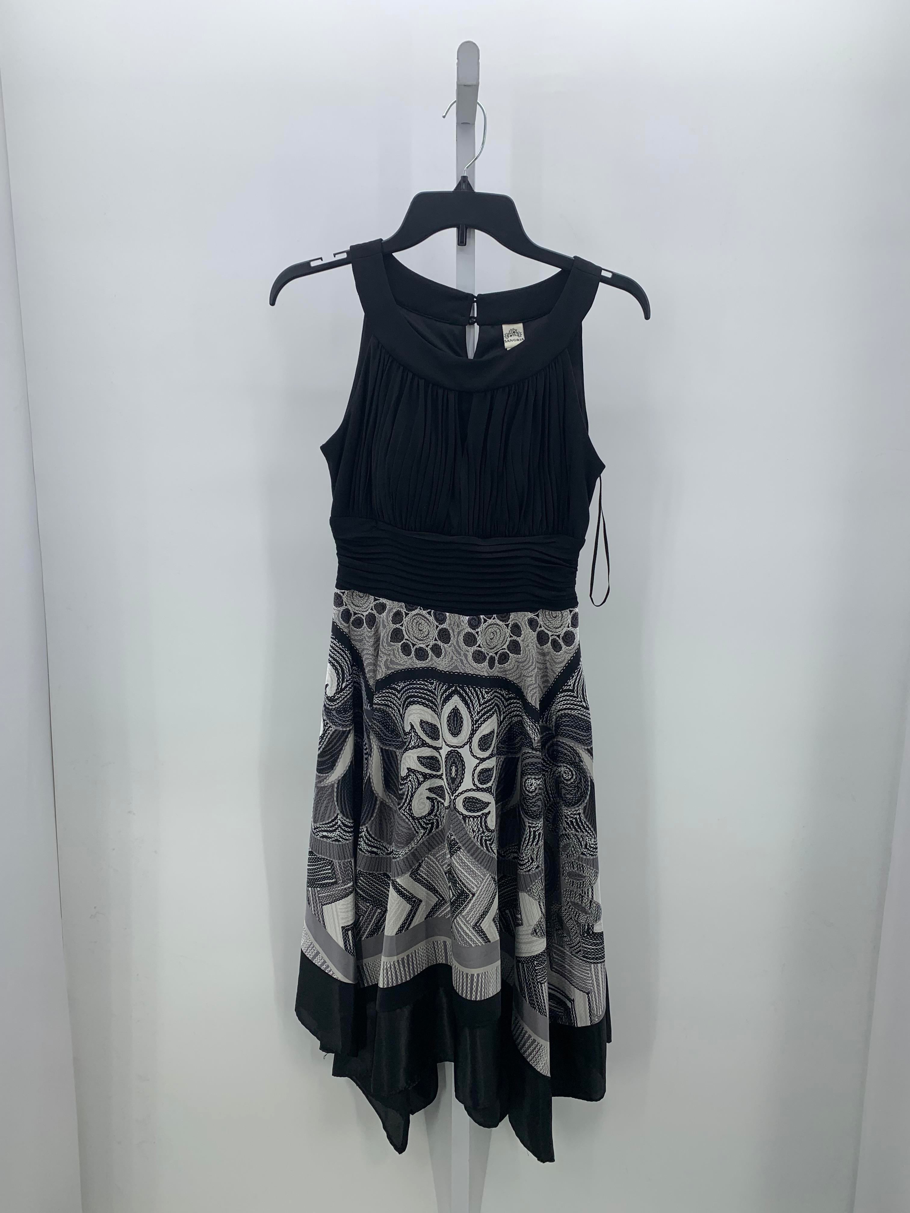 Size 8 Misses Sleeveless Dress