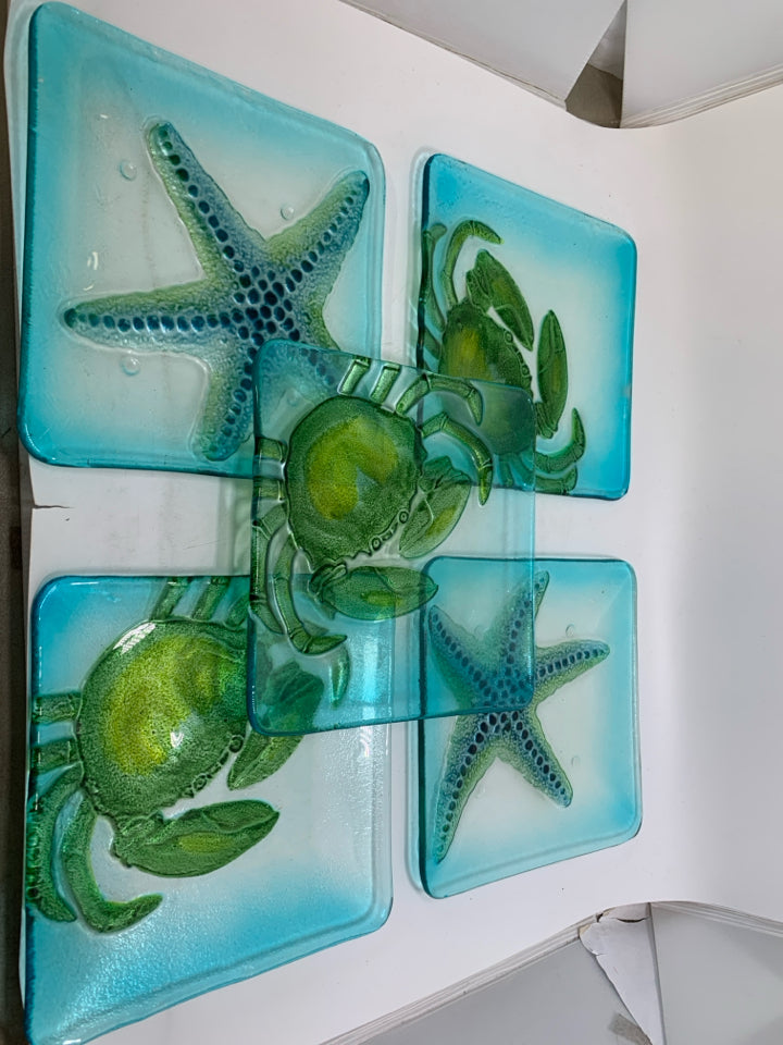 5 SQUARE GLASS PLATES W/ PRINTED CRABS/STARFISH.