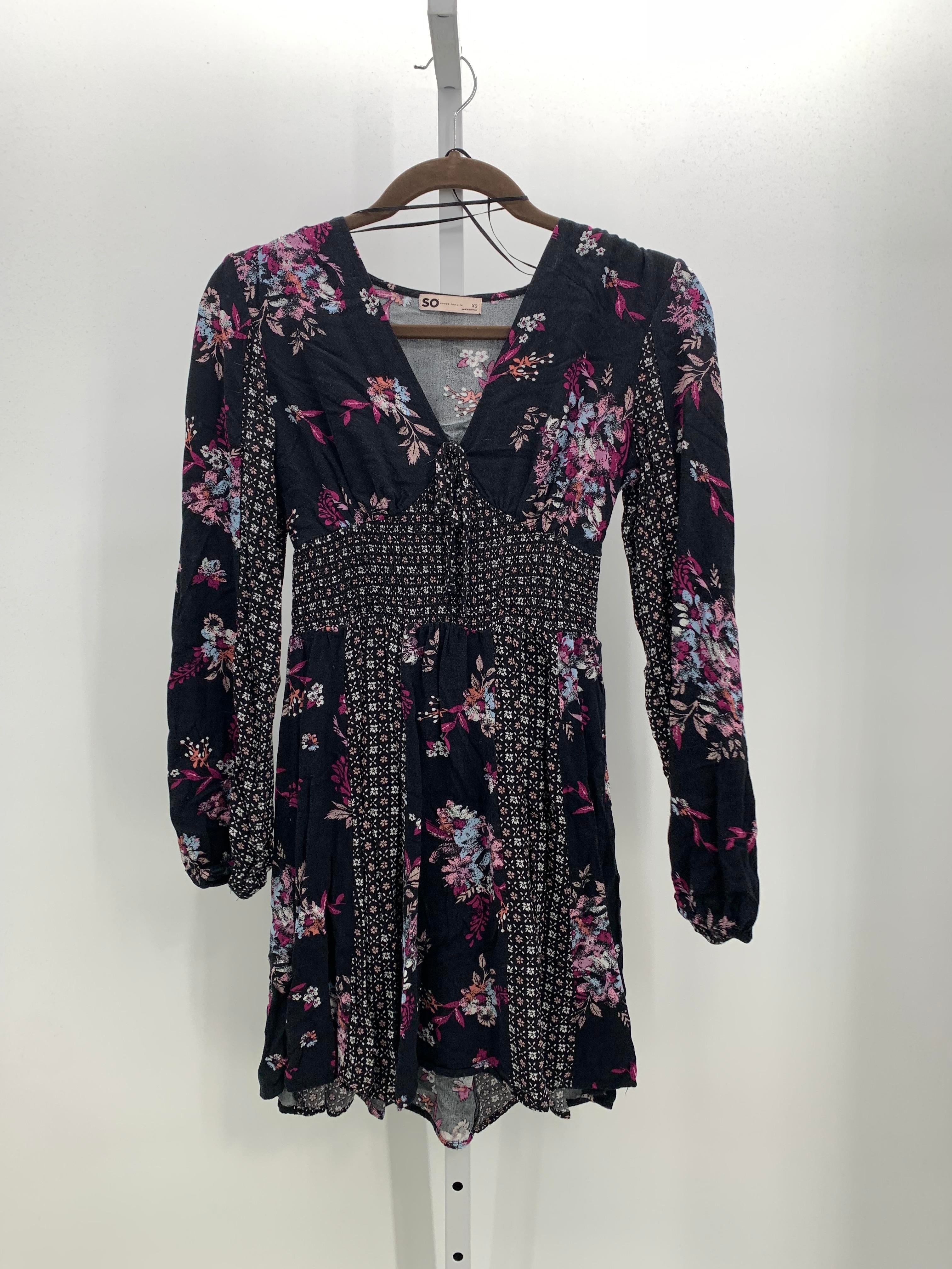 SO Size X Small Misses Long Sleeve Dress