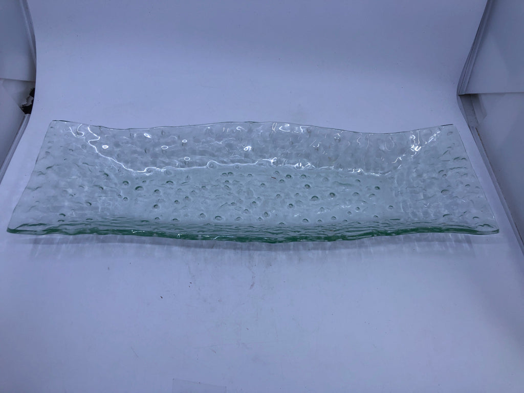 HEAVY GREEN TINT GLASS RECTANGLE TRAY W/ TEXTURED CIRCLES.