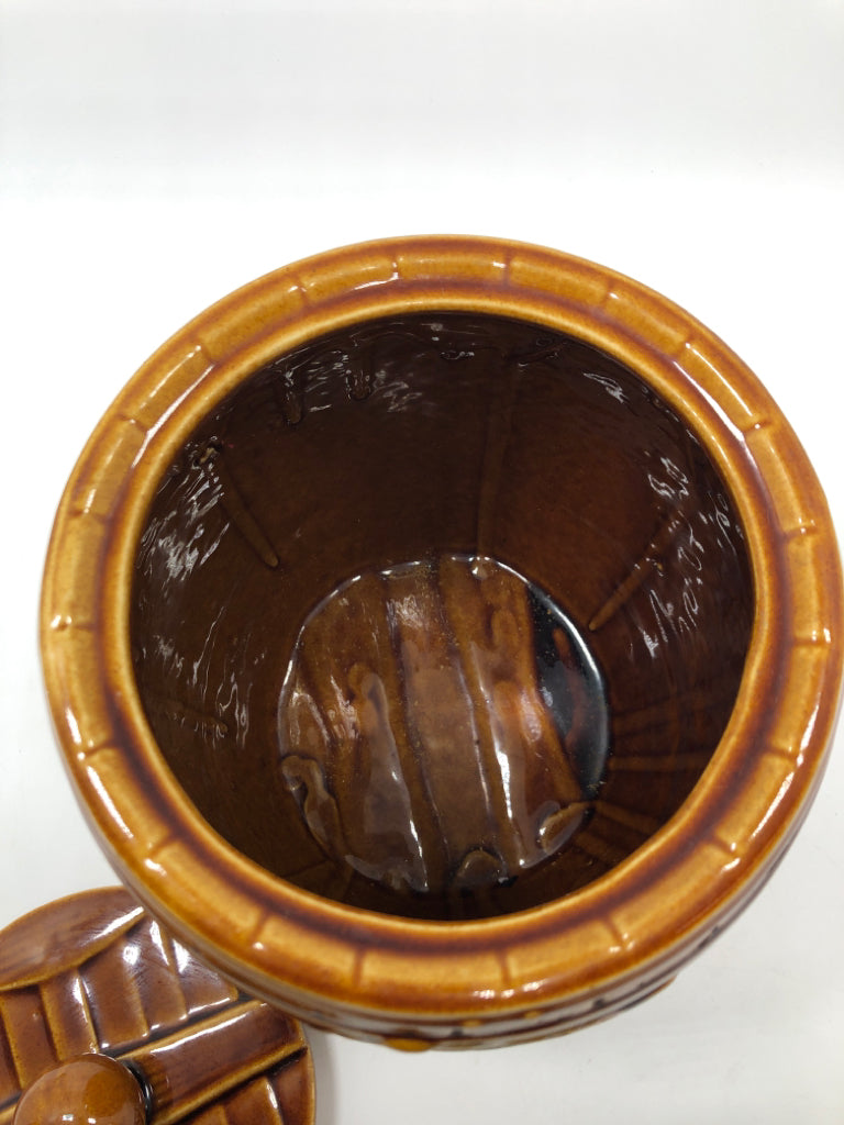 VTG GLAZED BARREL COOKIE JAR.