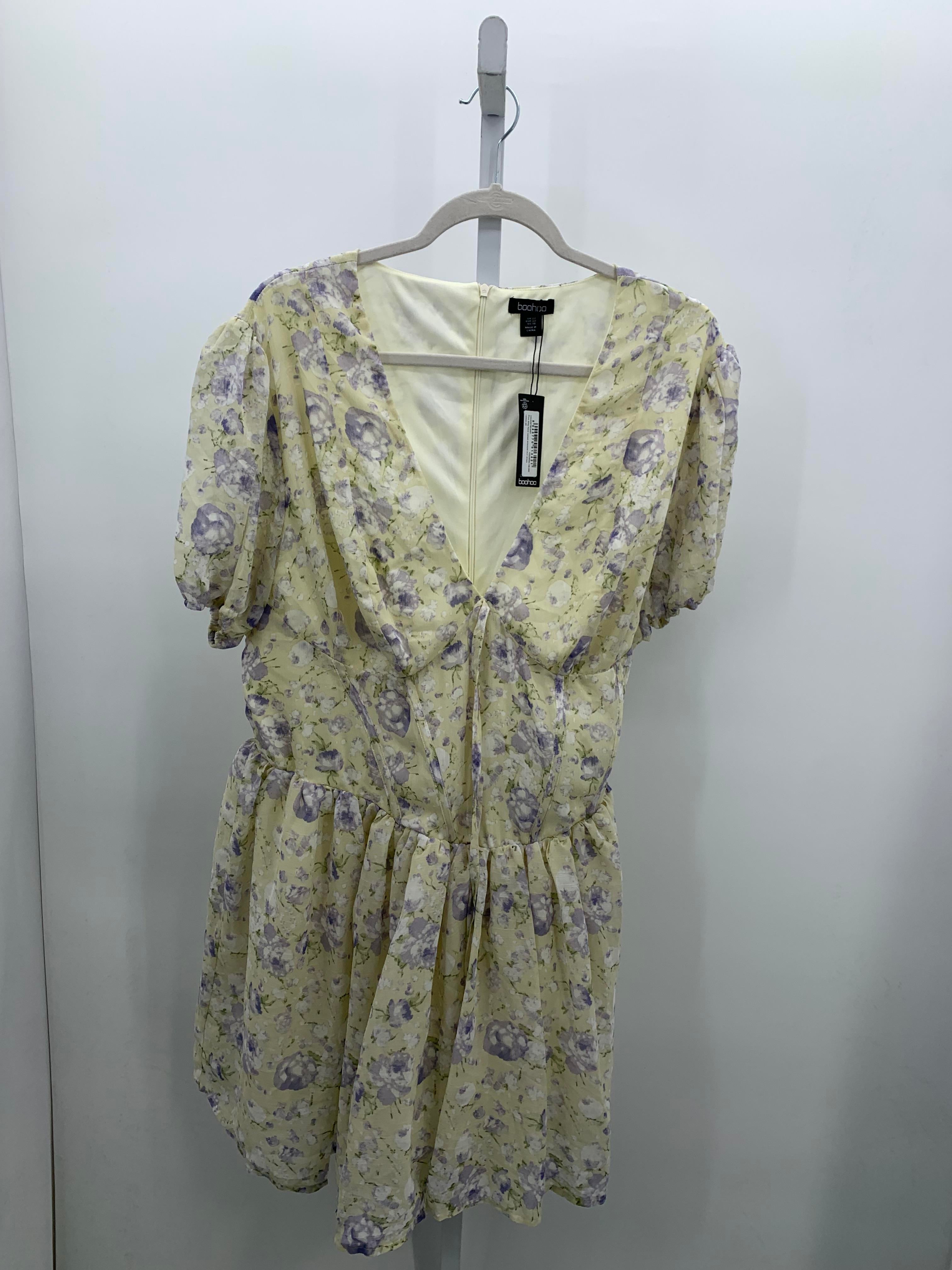 boohoo Size 18 W Womens Short Sleeve Dress