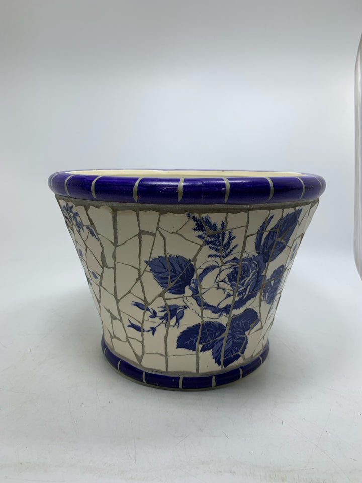 HEAVY MOSAIC BLUE FLORAL PLATTER.