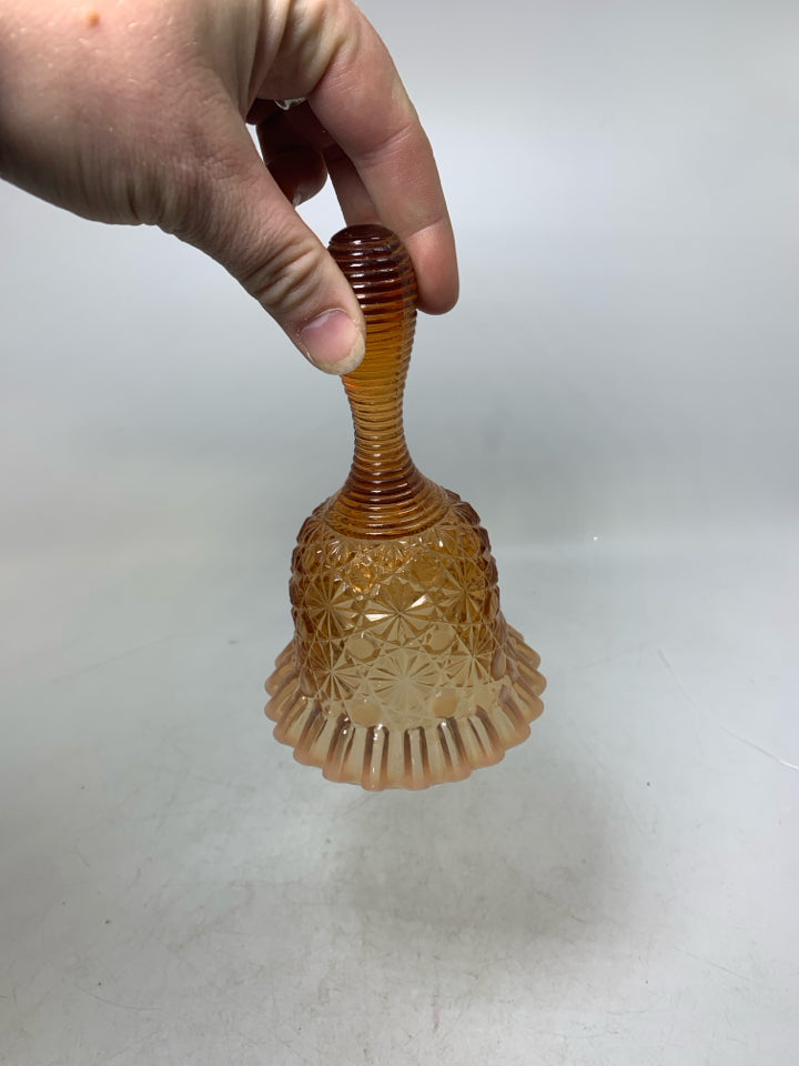 VTG ORANGE OPALESCENT DAISY & BUTTON PATTERN BELL W/ RUFFLES EDGE.