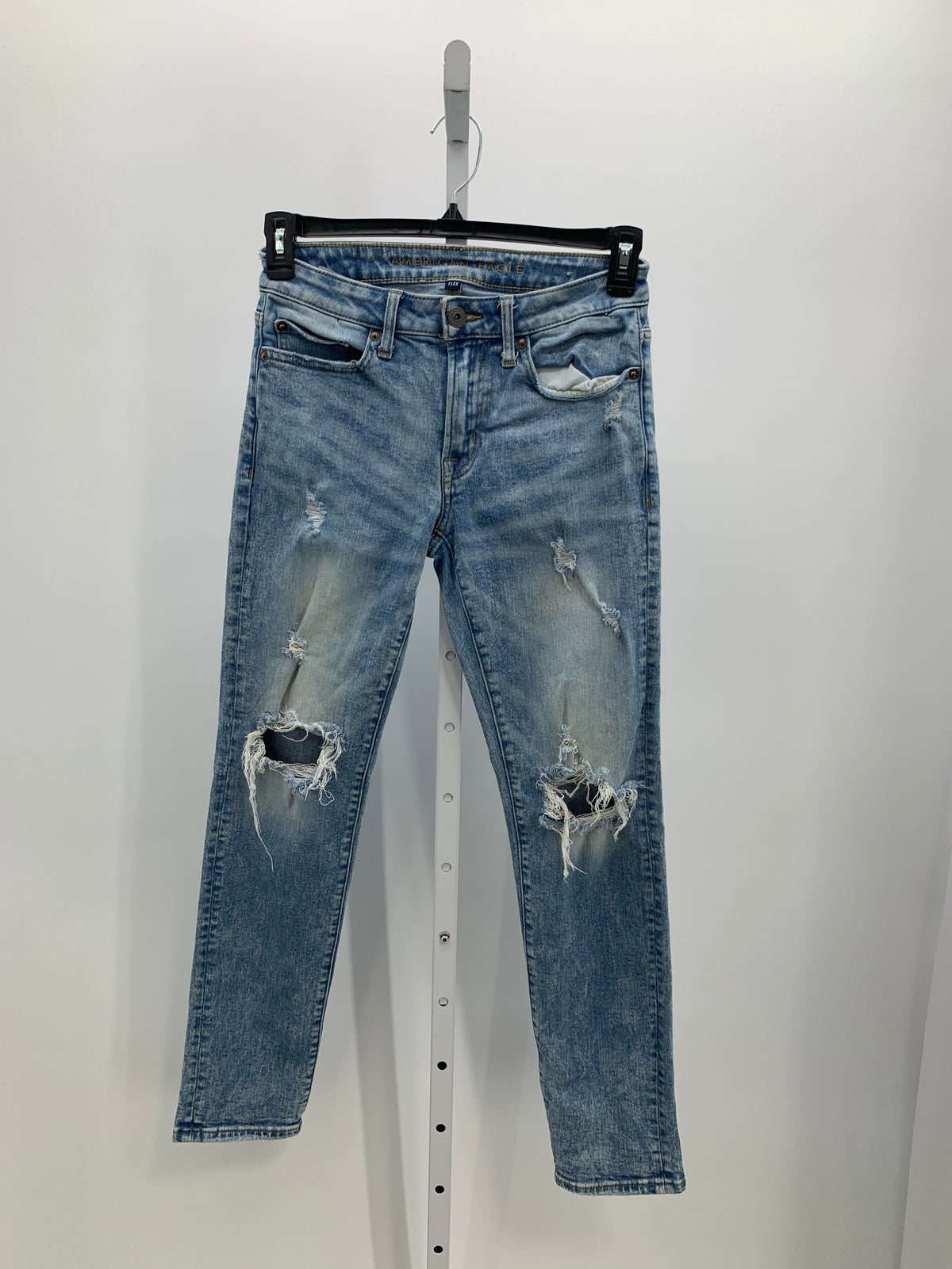 DISTRESSED SLIM
