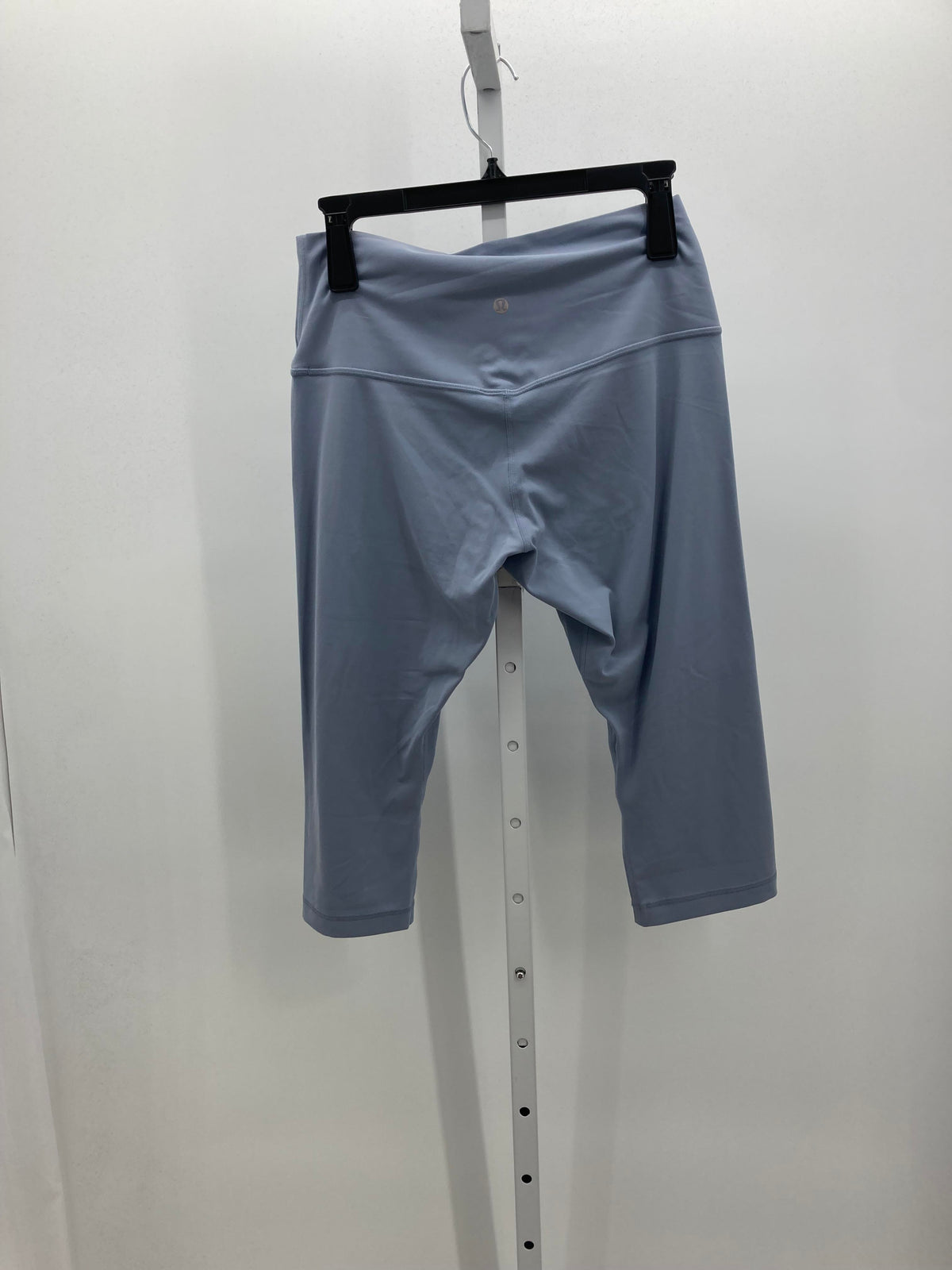 Lululemon Size 10 Misses Capri Pants