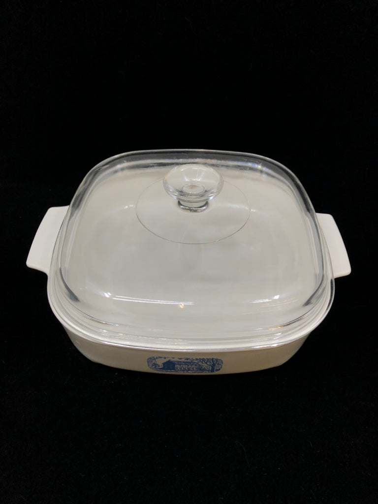 CASSEROLE DISH W/LID.