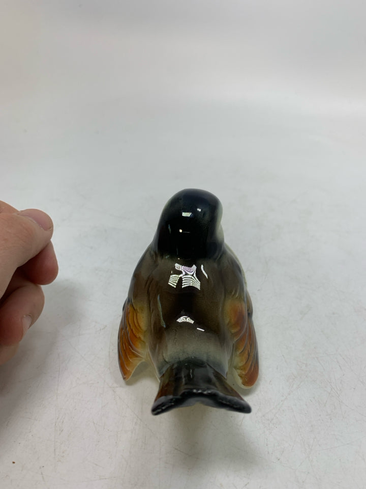 VTG GOEBEL PORCELAIN SPARROW CHICKADEE.