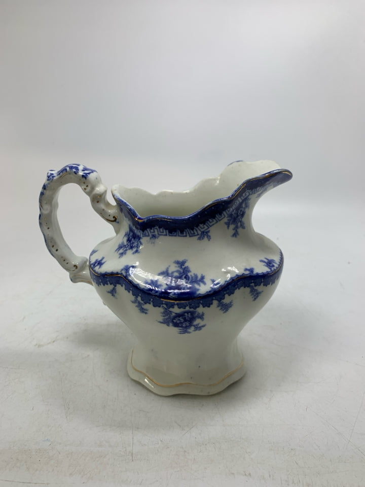 VTG FLOW BLUE TRANSFERWARE CREAMER.