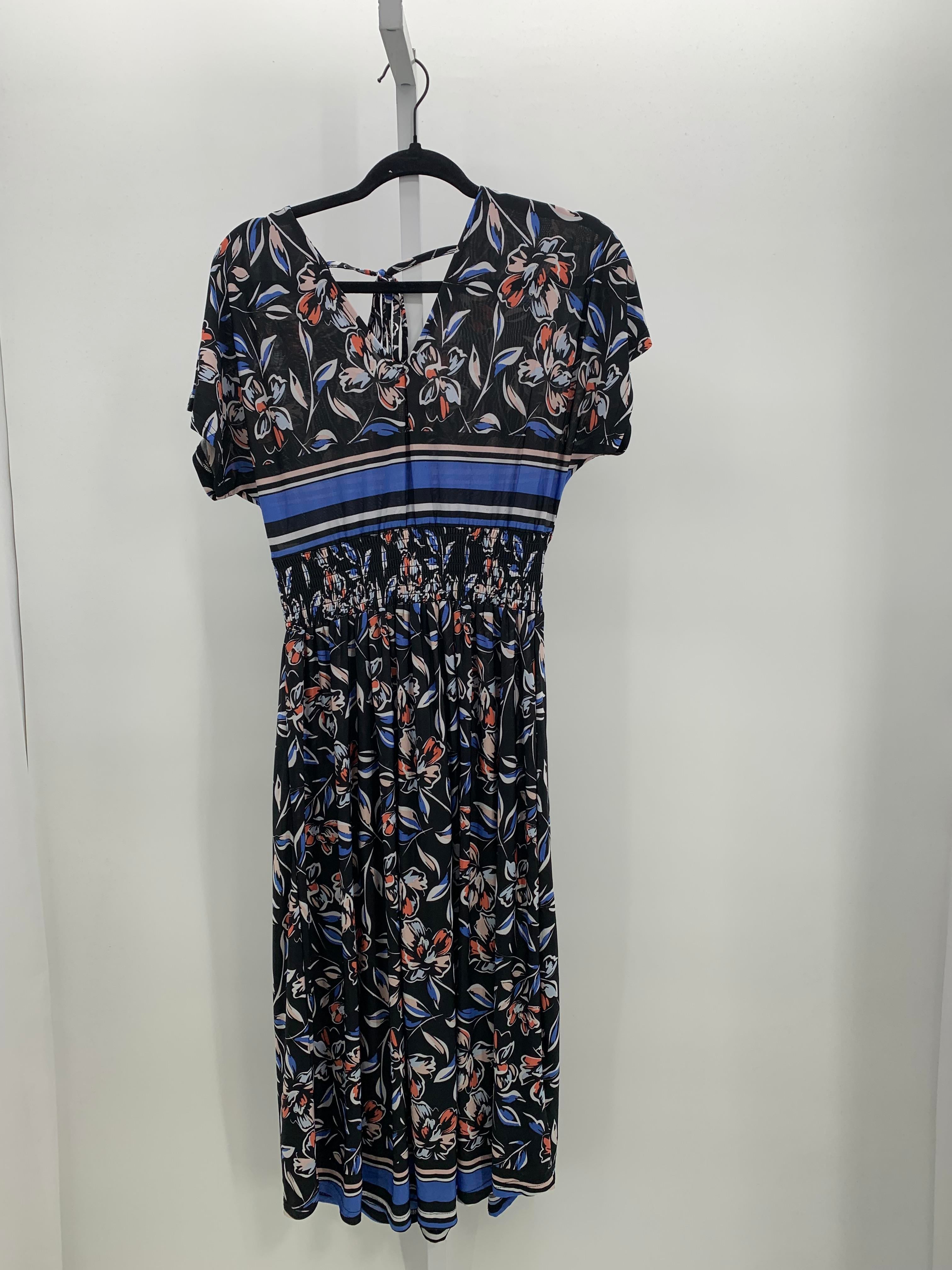 Size Small Misses Short Sleeve Dress