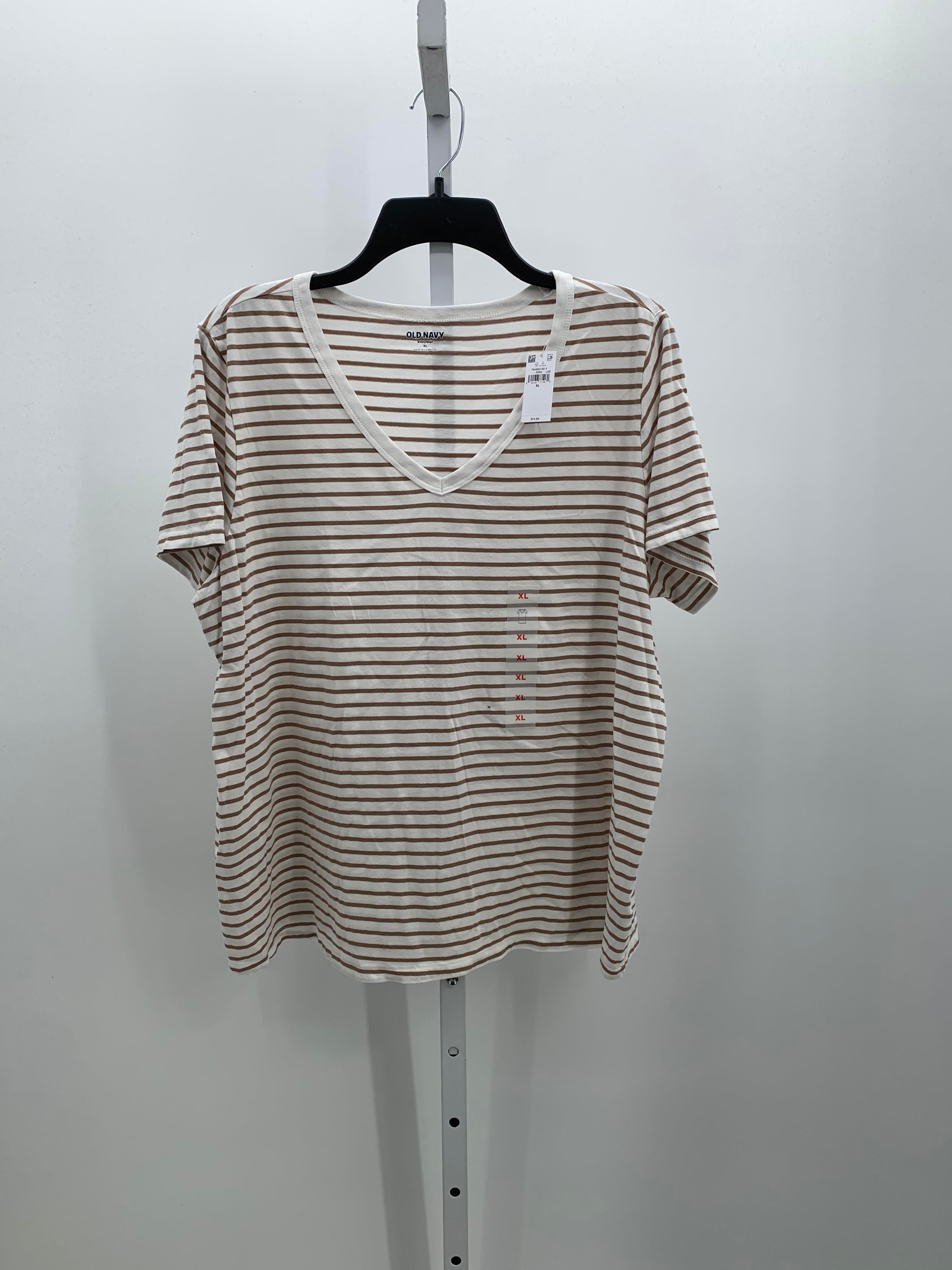 Old Navy Size Extra Large Misses Short Sleeve Shirt