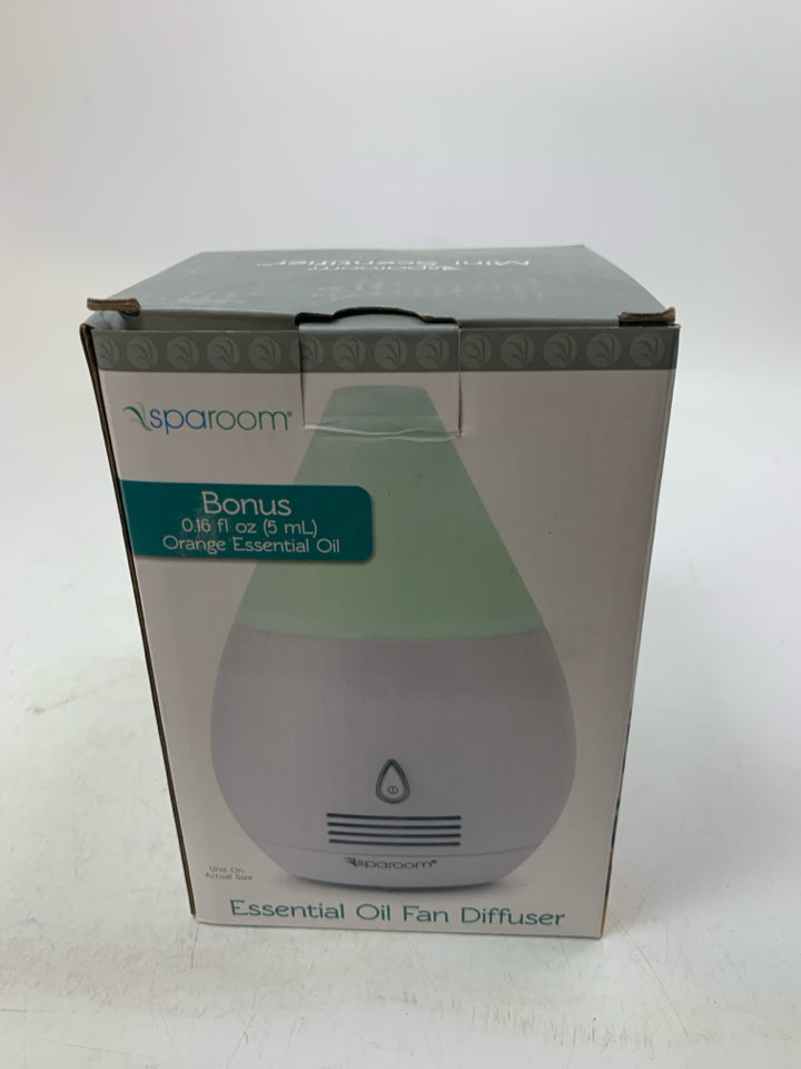 NIB COLOR CHANGING ESSENTIAL OIL FAN DIFFUSER.