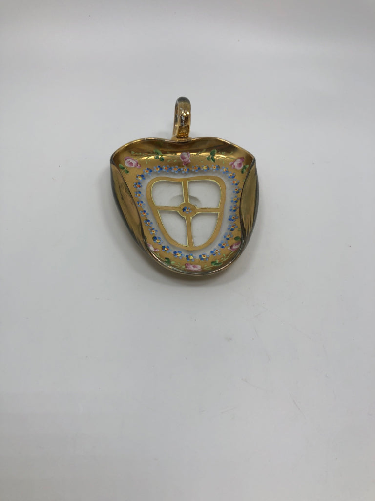 VTG GOLD CATCH ALL DISH W/PAINTED FLORALS.
