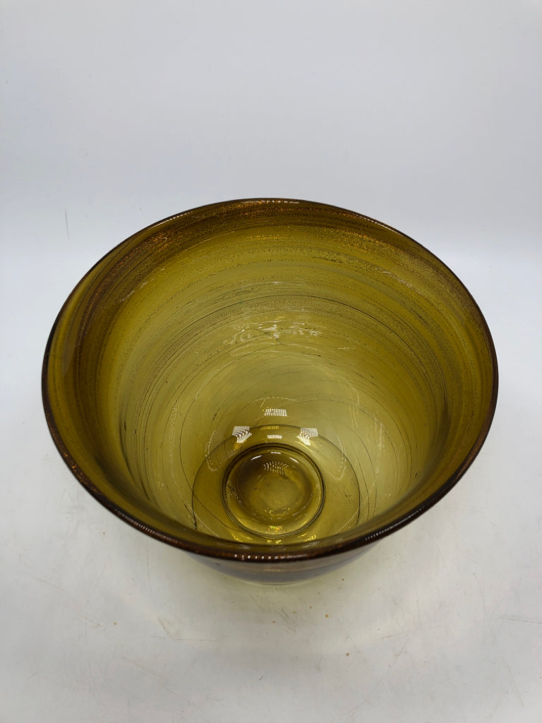 HAND-BLOWN GOLD GLITTER PEDESTAL BOWL.