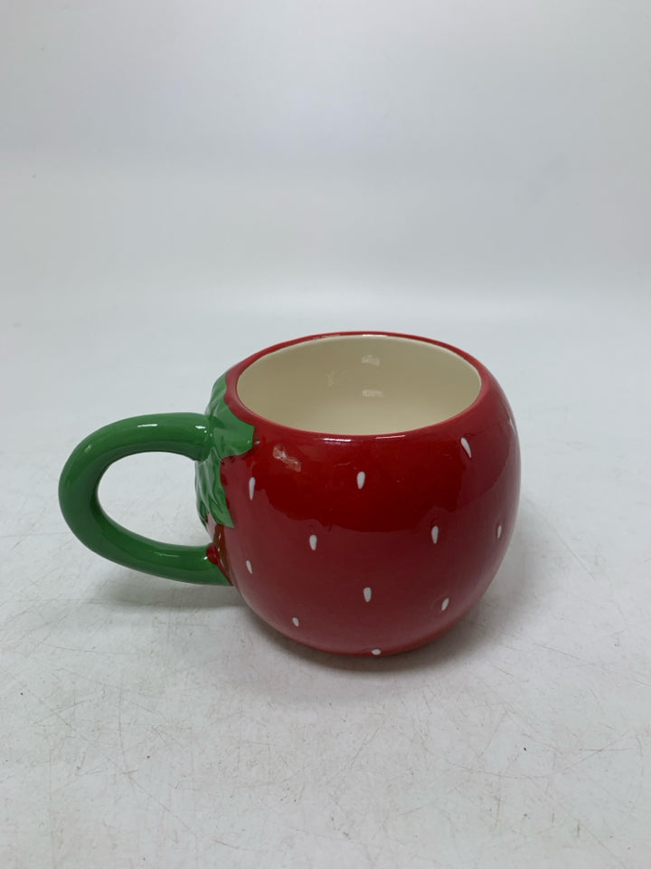 STRAWBERRY MUG.