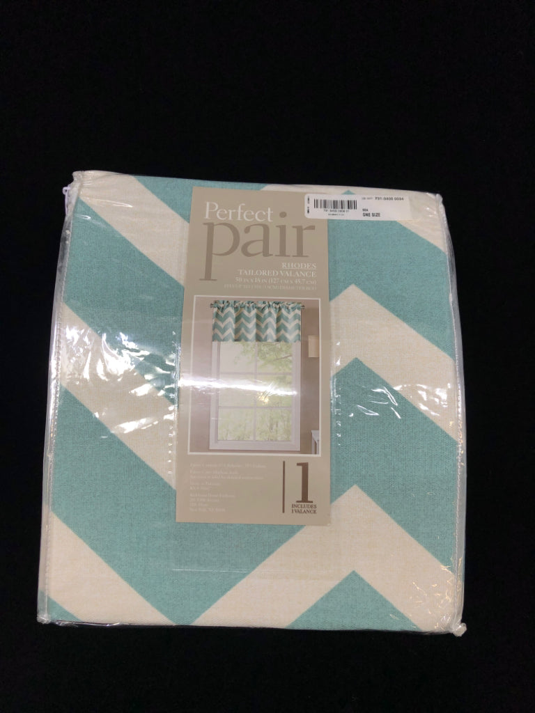 NIP TEAL/WHITE WINDOW VALANCE.