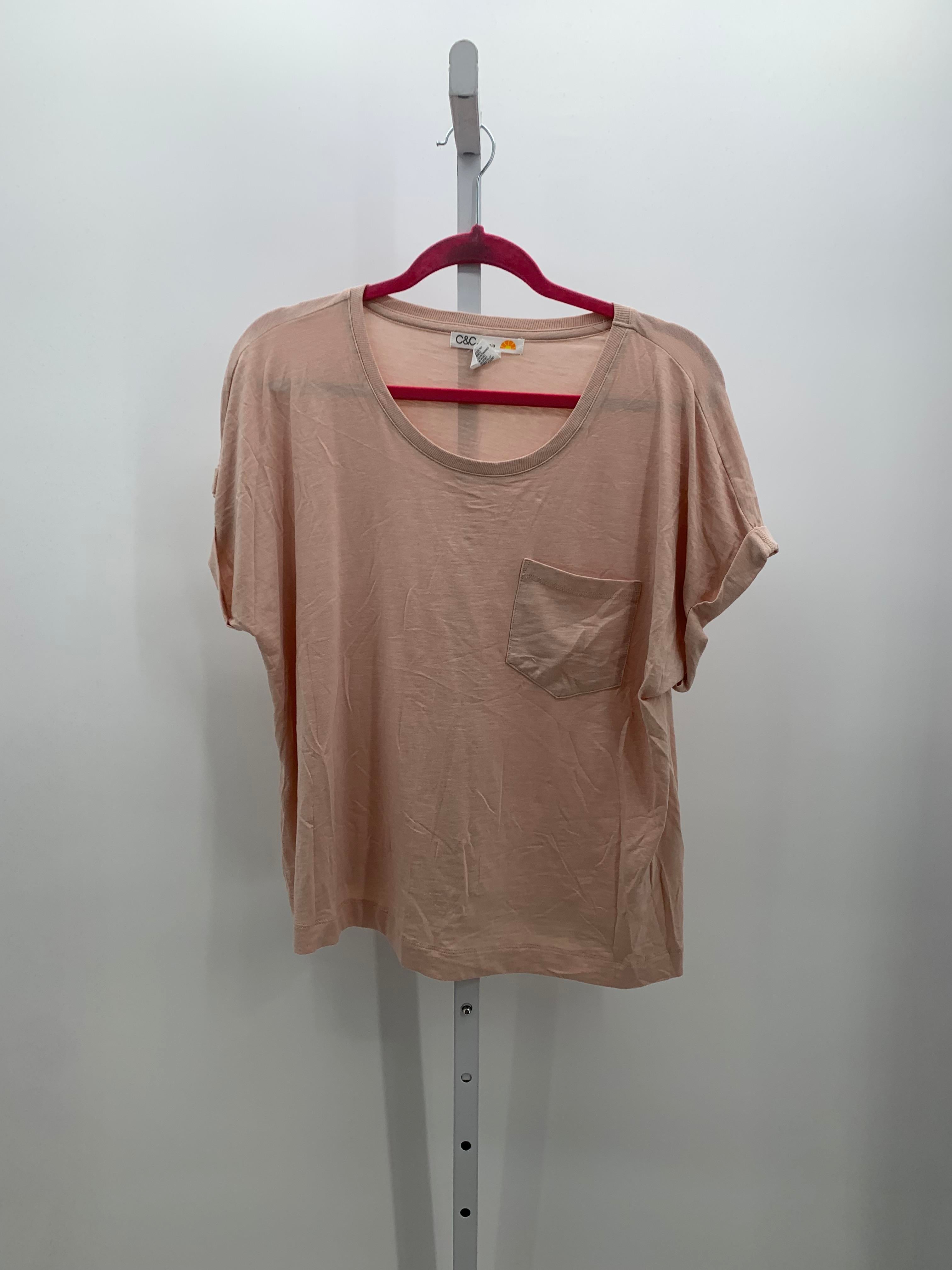 Size Extra Large Misses Short Sleeve Shirt