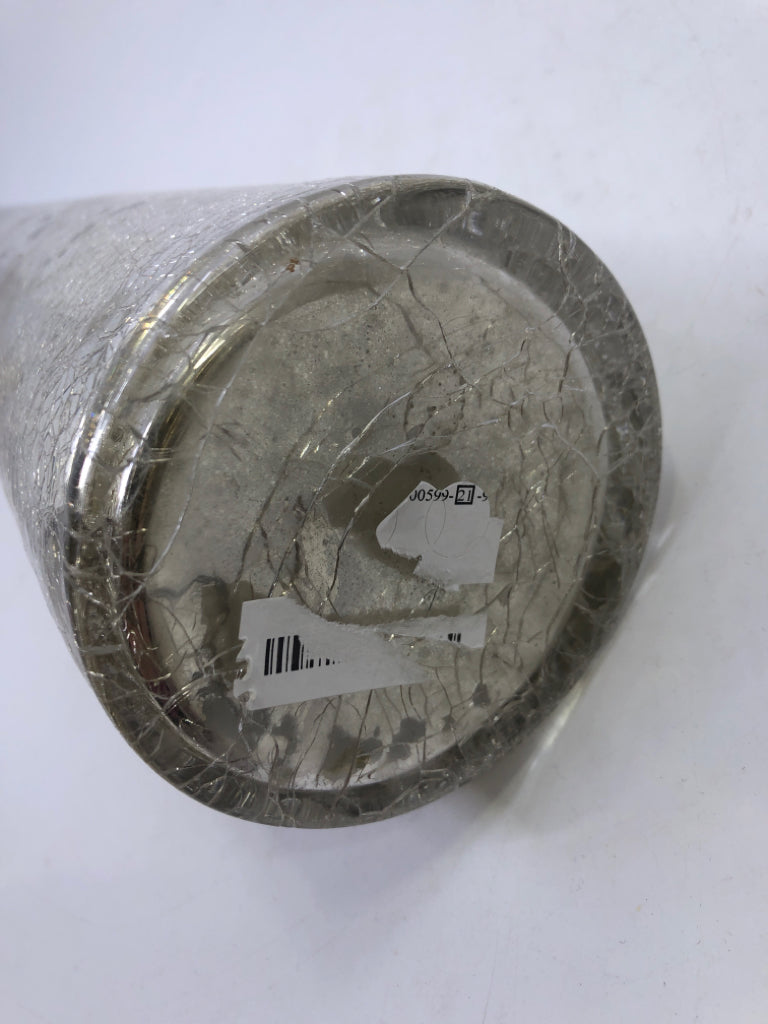 MERCURY GLASS TEA LIGHT HOLDER.