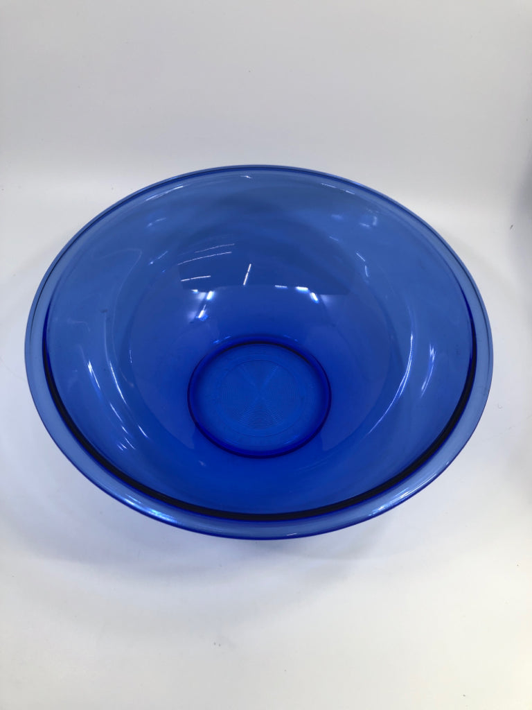 VTG PYREX COBALT BLUE MIXING BOWL.
