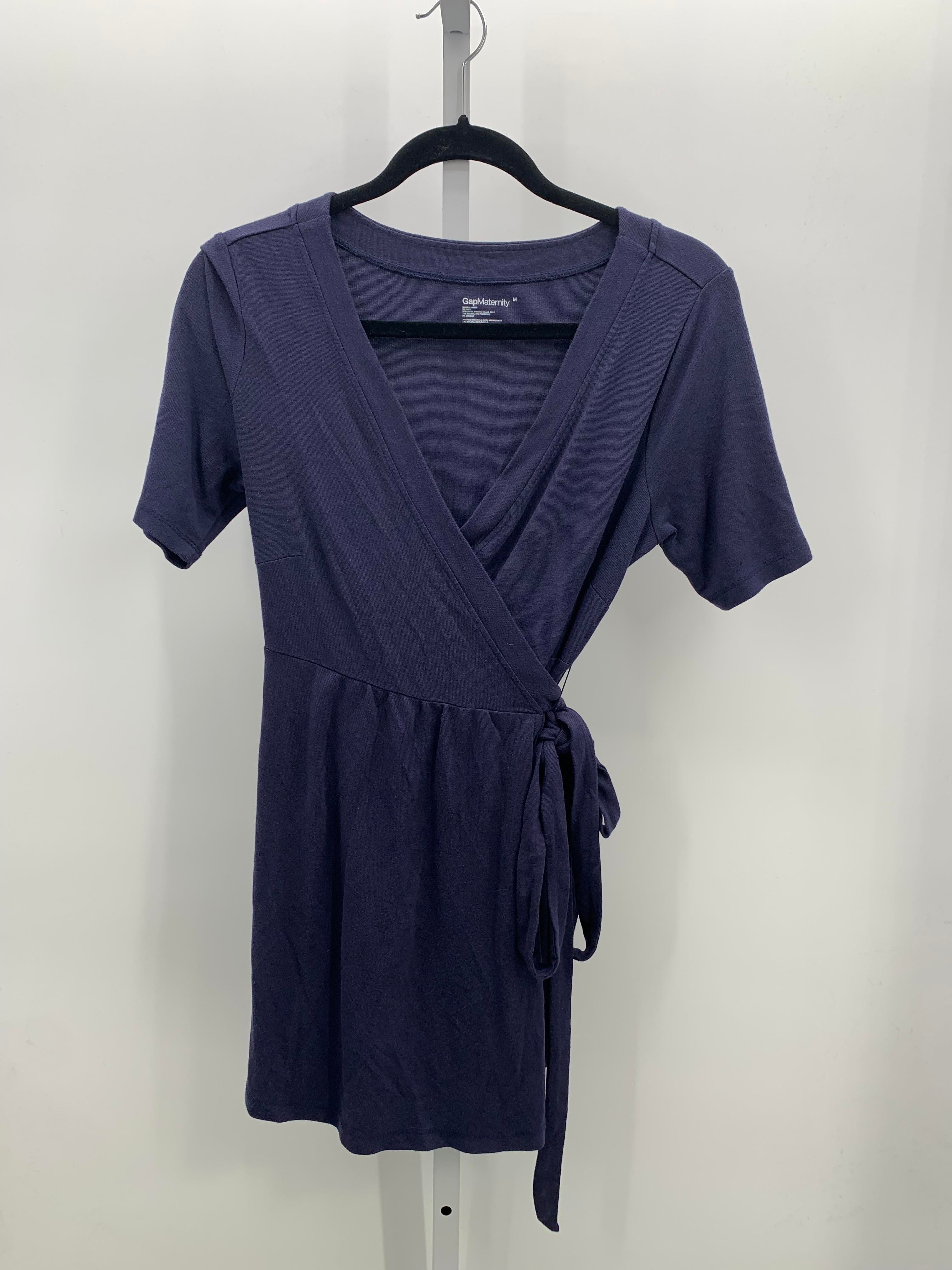 Gap Navy Size Medium Maternity Short Sleeve Shirt