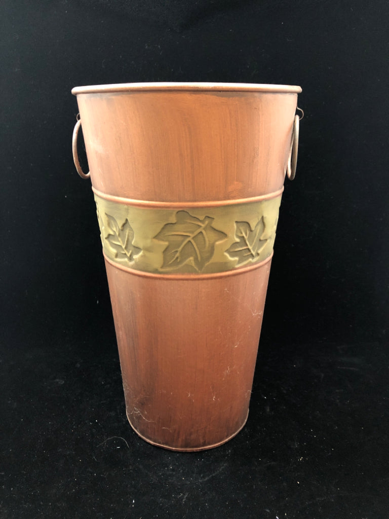 RED TIN FLOWER BUCKET W/EMBOSSED LEAVES.
