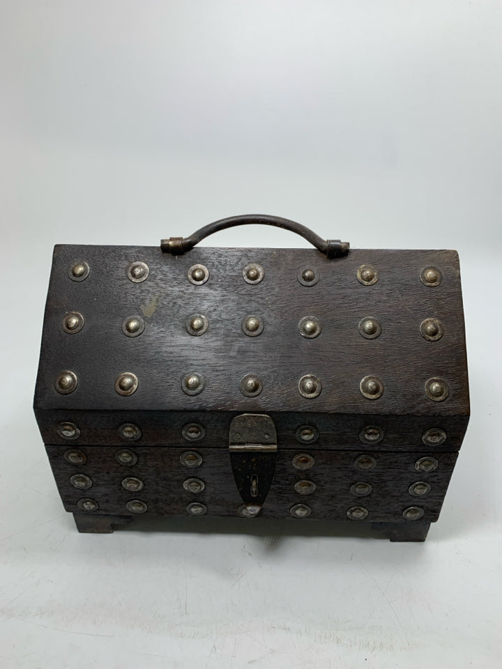 FOOTED DARK STUDDED BOX/CHEST W/ LATCH & HANDLE.